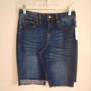 Bongo Blue Denim Women's Mini Skirt Size 4 NWT
